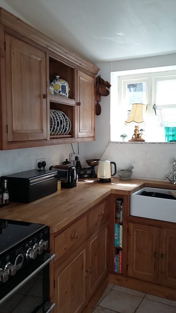 Free Standing kitchen by Woodstock Bristol