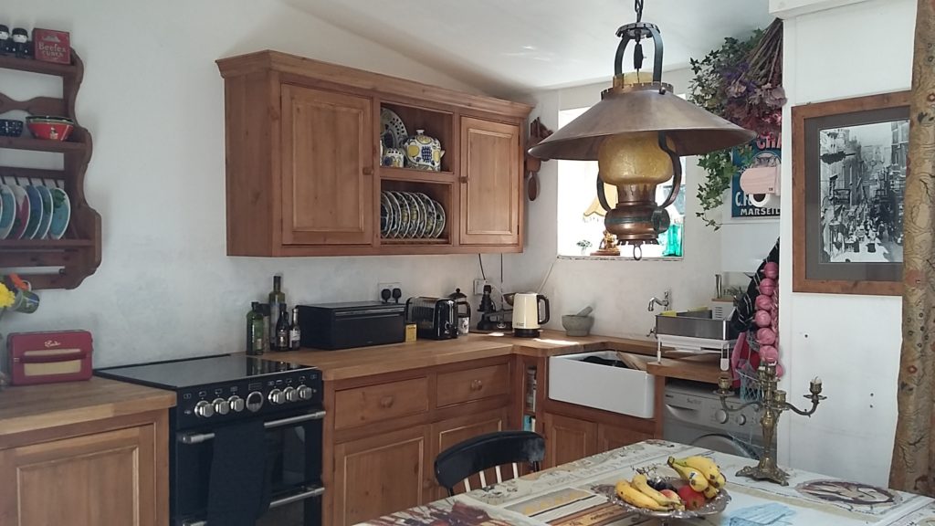 Free Standing kitchen by Woodstock Bristol