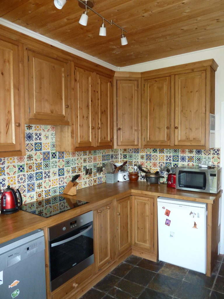 Free Standing kitchen by Woodstock Bristol