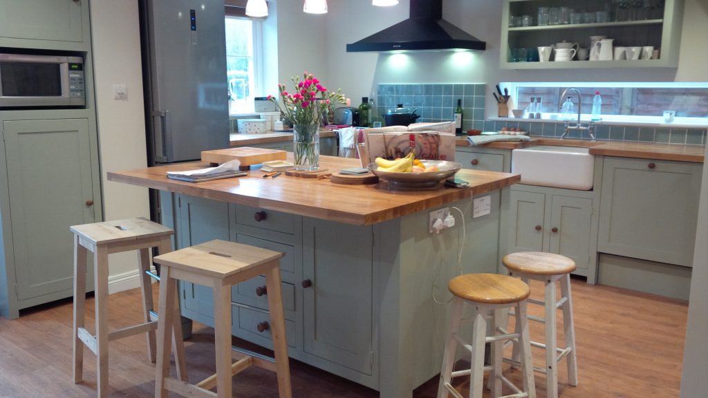 Free Standing kitchen by Woodstock Bristol